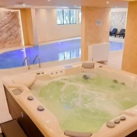 Blue Lux 즐라티보