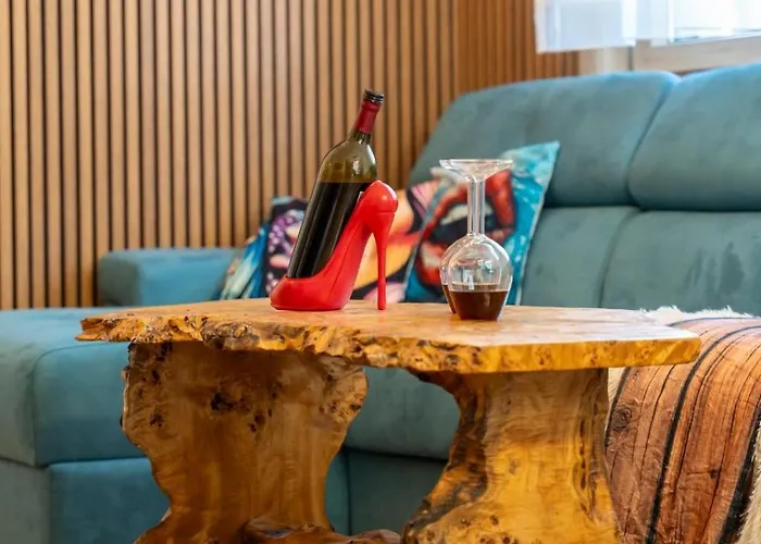 Blue Lux アパート